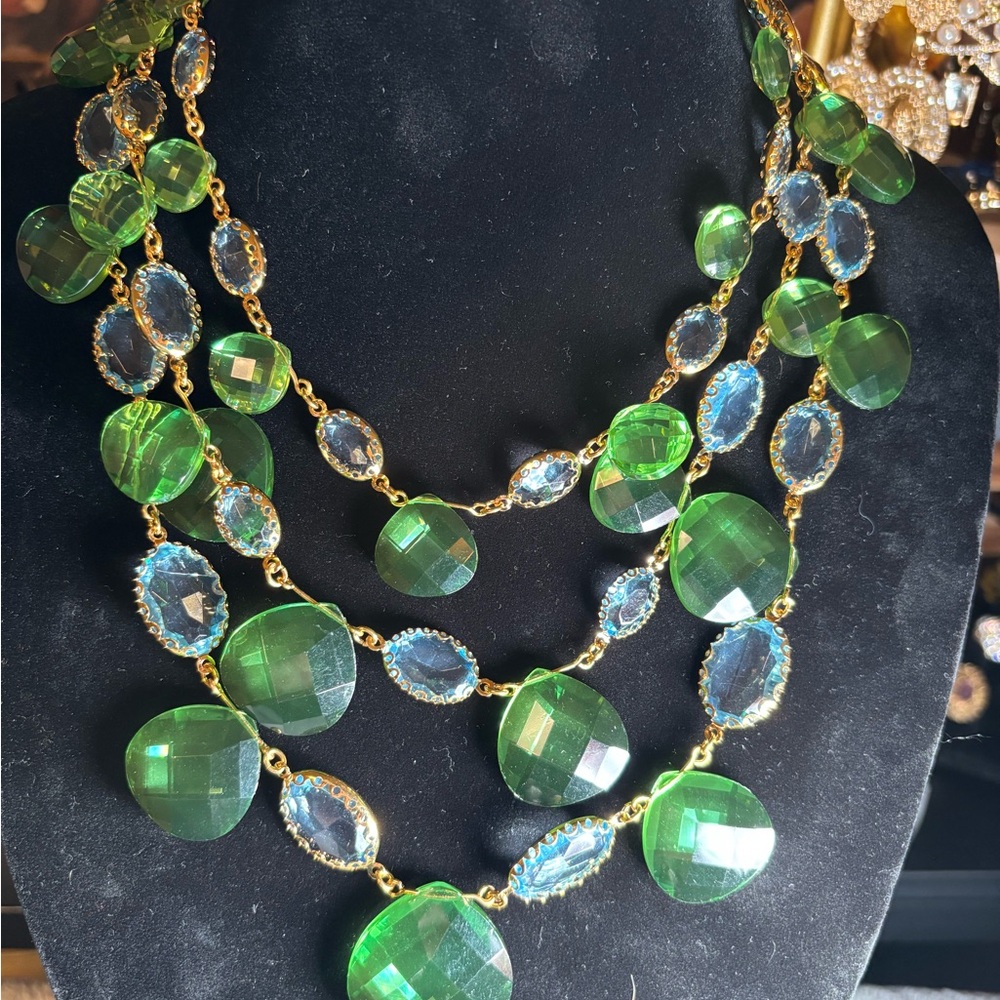 Authentic Joan Rivers Layered Statement Green And… - image 2